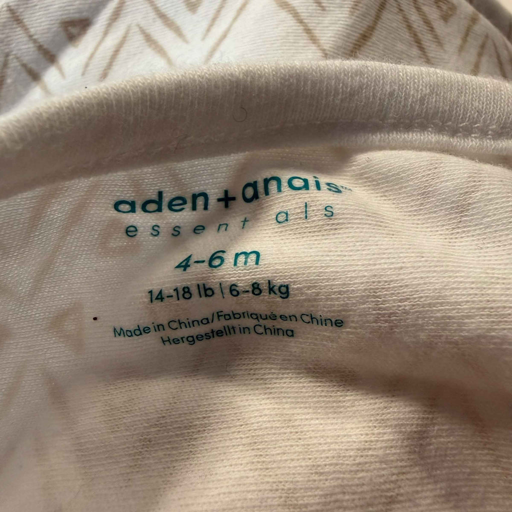 aden + anais essentials Easy Swaddle Wrap, White Geometric, Size Medium (4–6 Months) - Ready Kids Canada