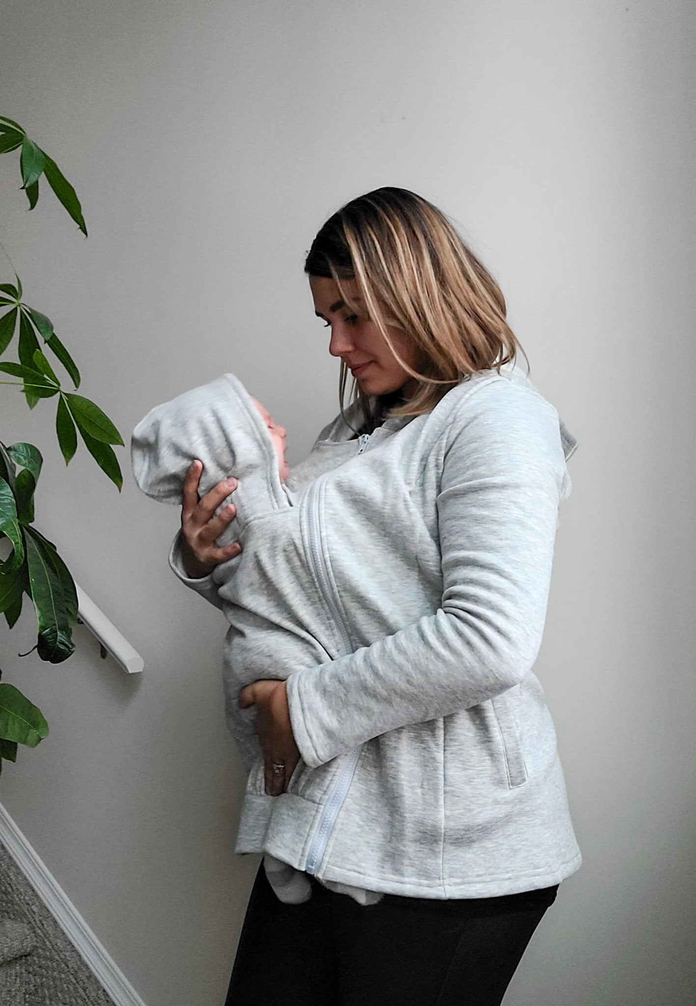 Ella Bella Basics™ 2-in-1 Fleece Baby Carrying Hoodie - Ready Kids Canada