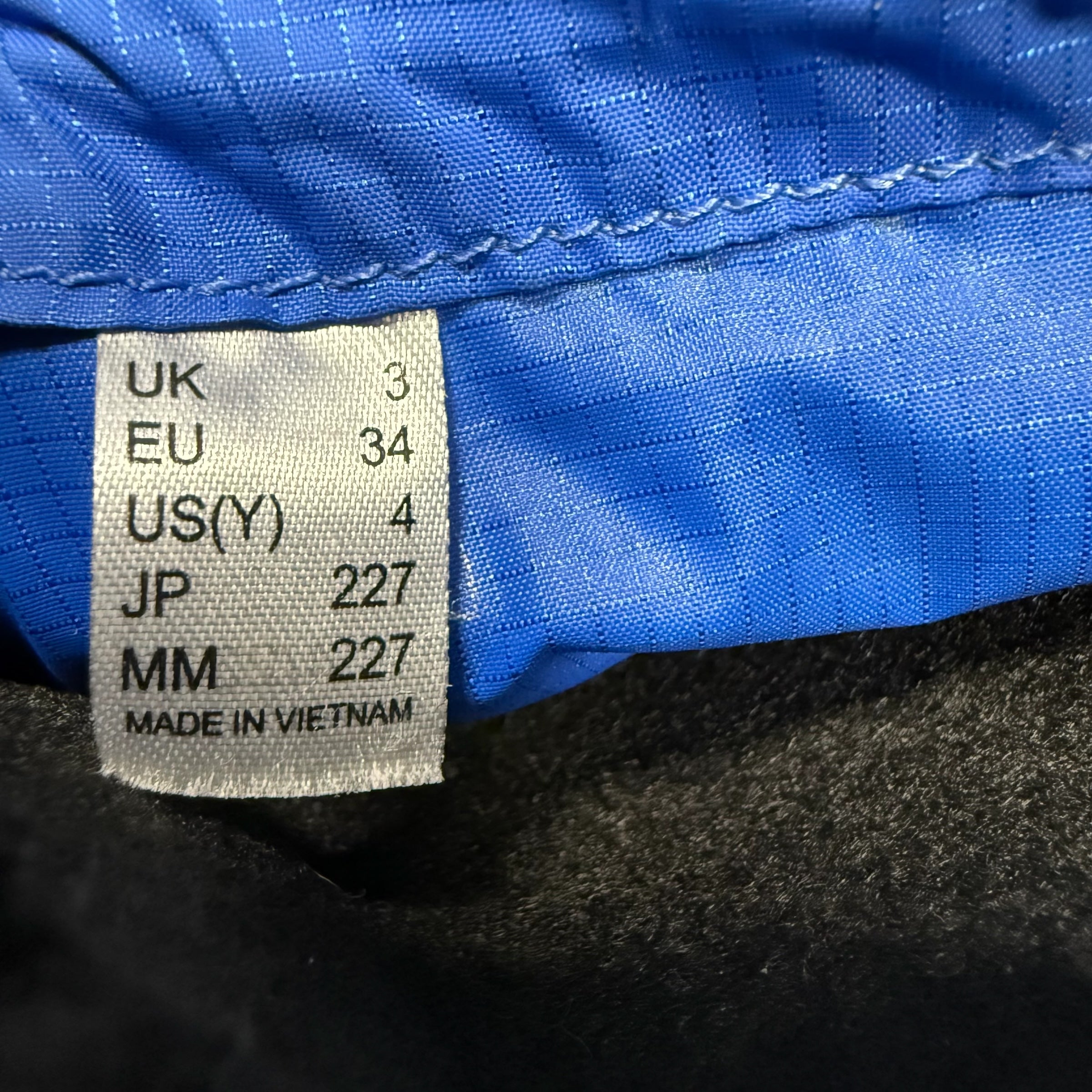 Helly Hansen Varanger 2.0 Winter Waterproof Insulated Boots US 4 Big Kid