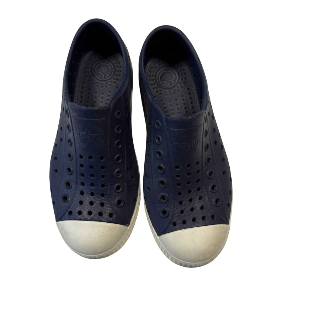 Native Shoes Kids Jefferson Waterproof Slip-On Sneakers - Navy Blue - Size J1 Big Kid - Ready Kids Canada
