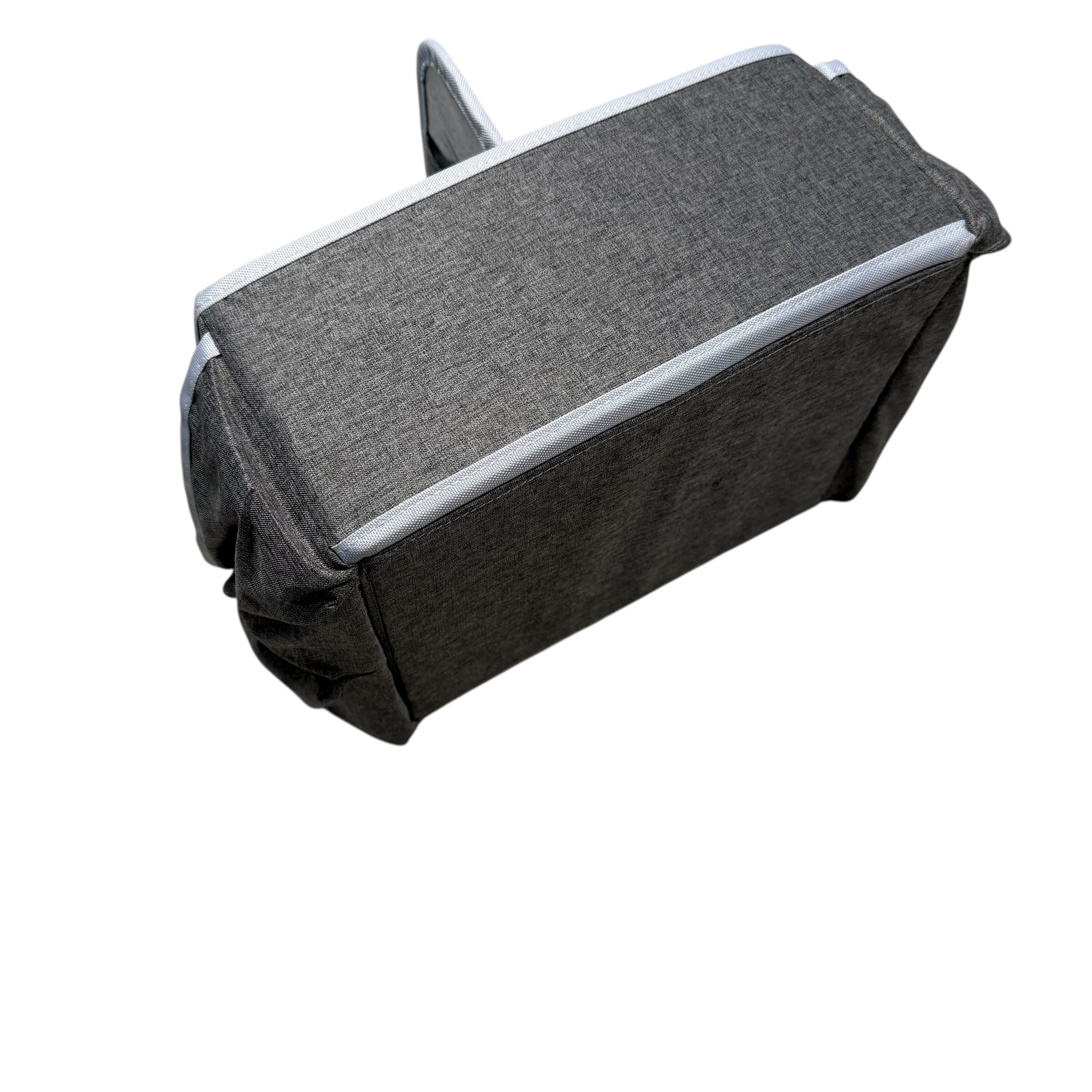 Munchkin Portable Diaper Caddy Organizer, Grey with Changepad