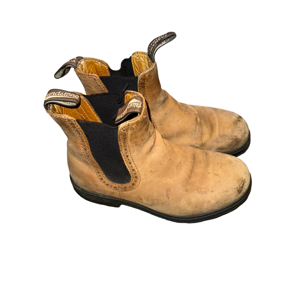 Blundstone Original #1351 big kid high top rustic brown boots brogue accent