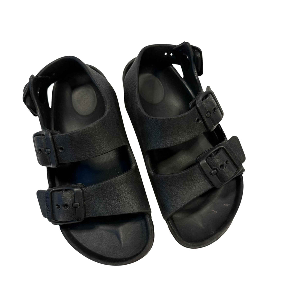 BIRKENSTOCK Kids Arizona Essentials EVA Waterproof Two-Strap Sandal - Black, Size 9 Little Kids (EU 27) - Ready Kids Canada