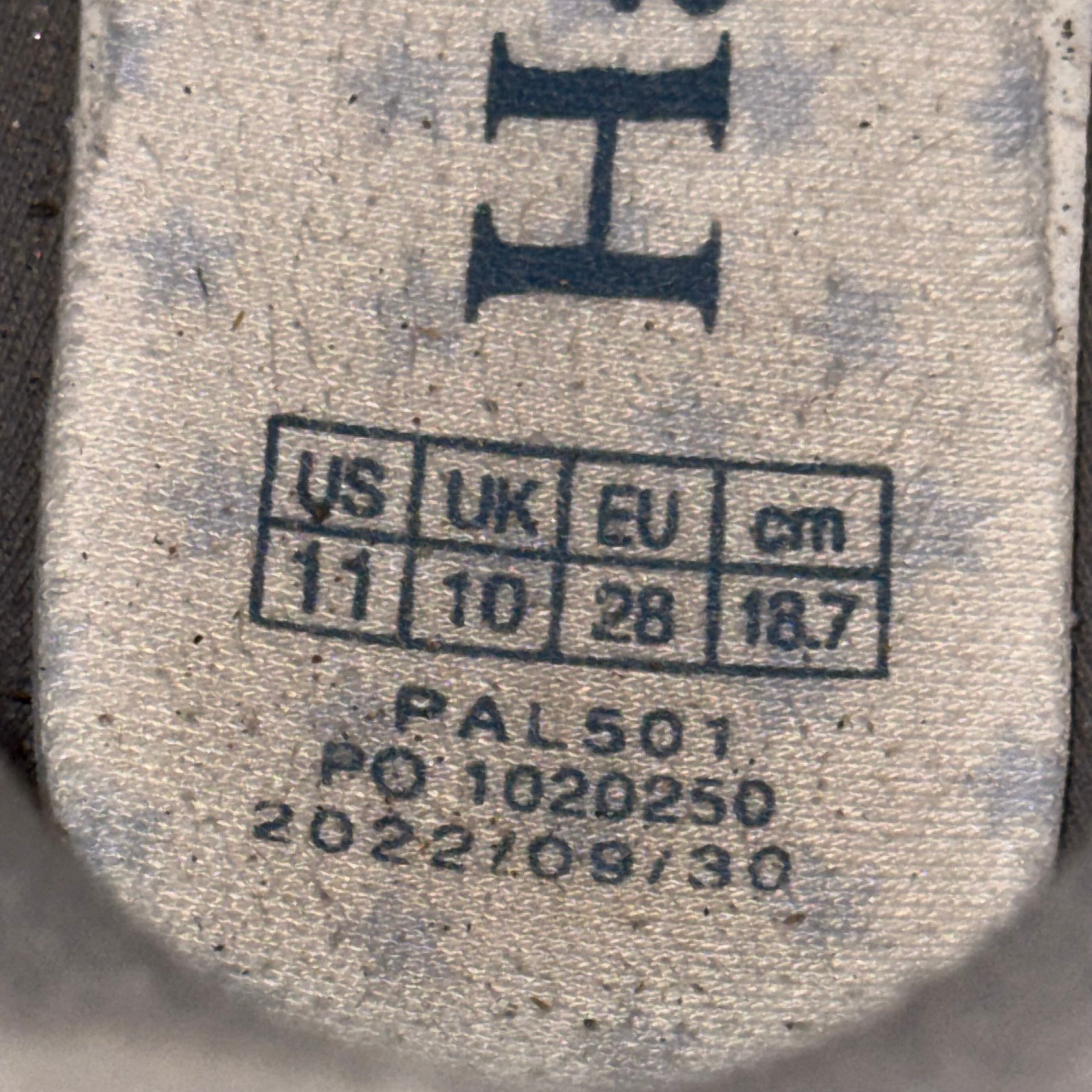 Hatley size 11 rain boots with truck print waterproof rubber for kids