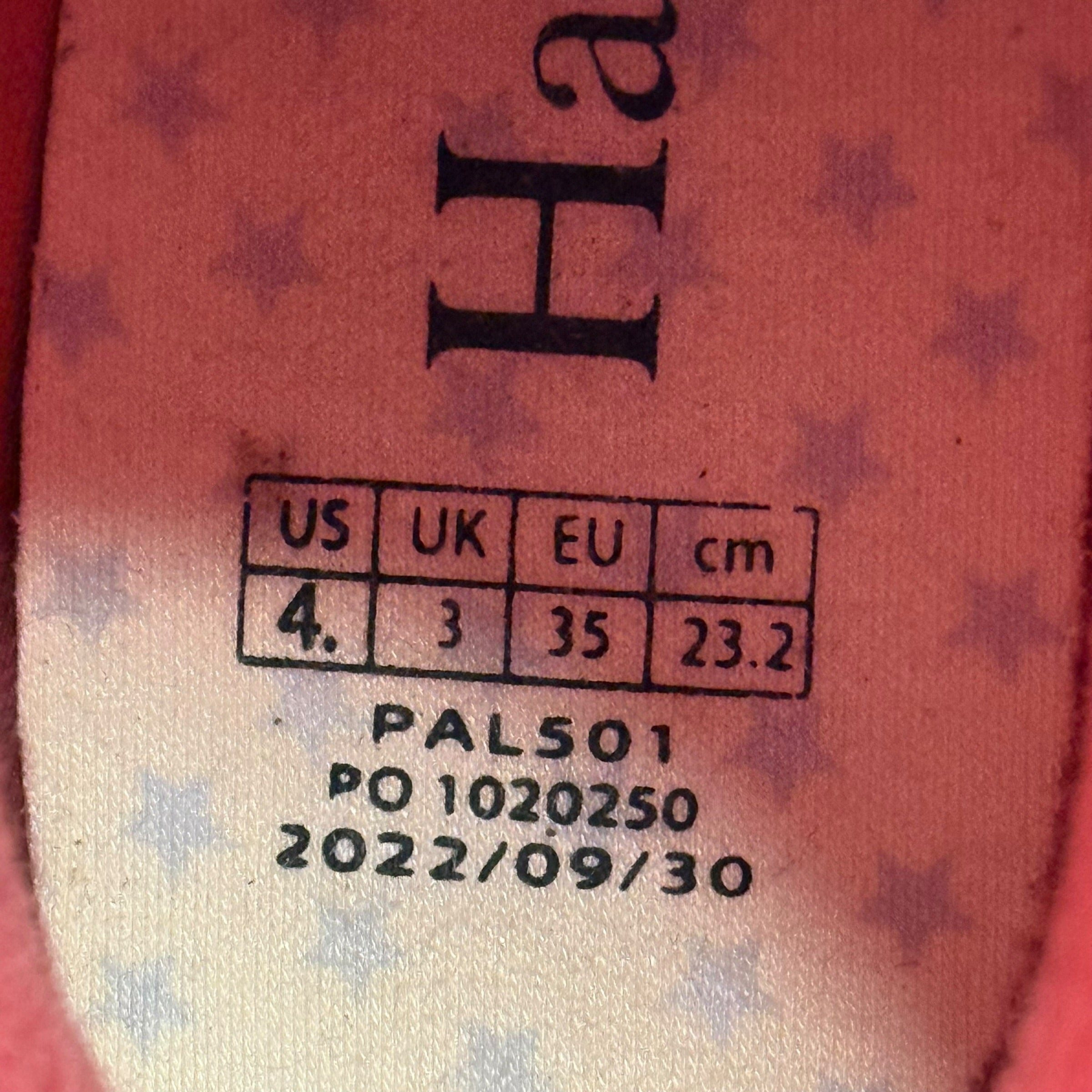 Hatley Kids' Retro Floral Matte Rain Boots in Big Kid Size 4 - Ready Kids Canada