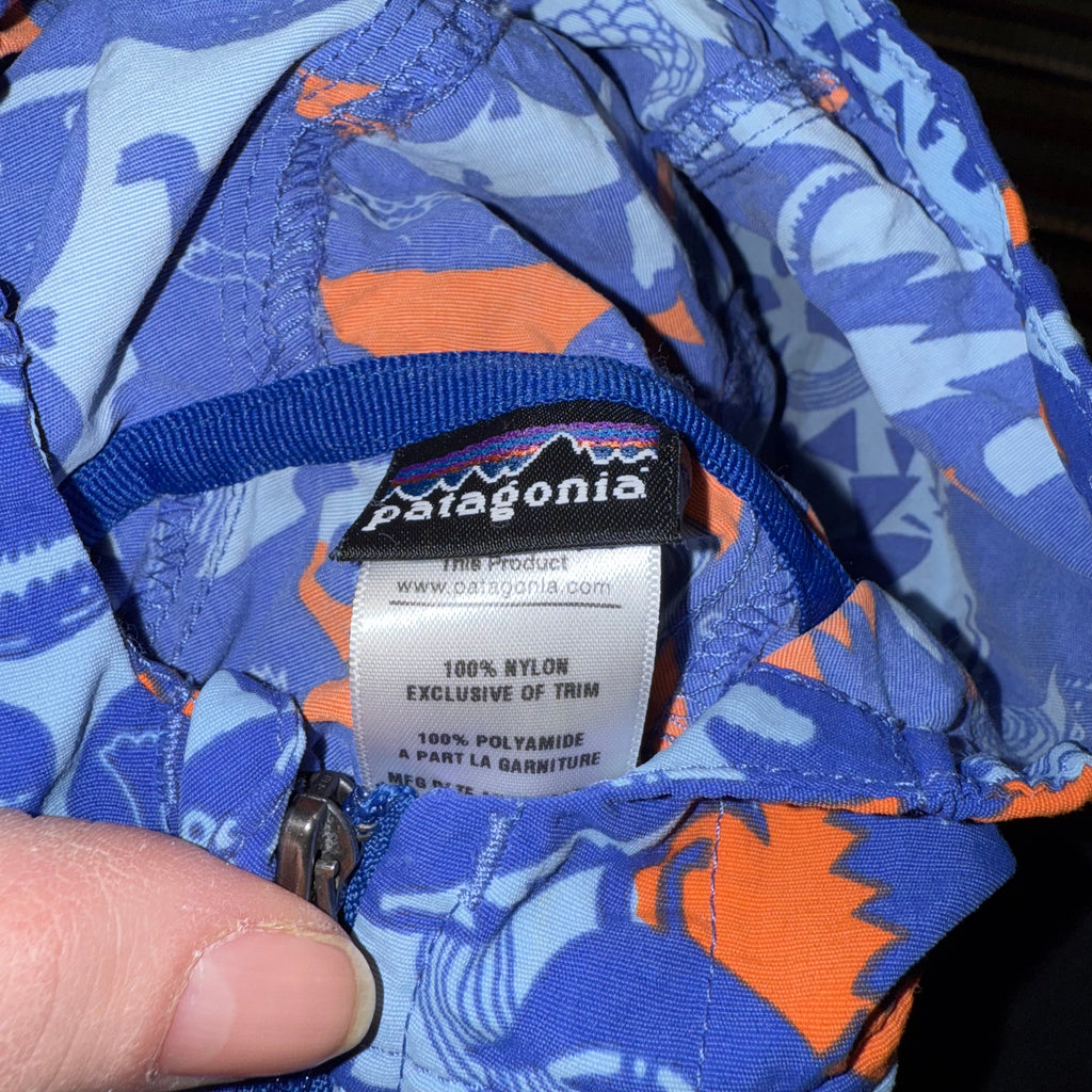 Patagonia hooded windbreaker 12 months baby lightweight jacket