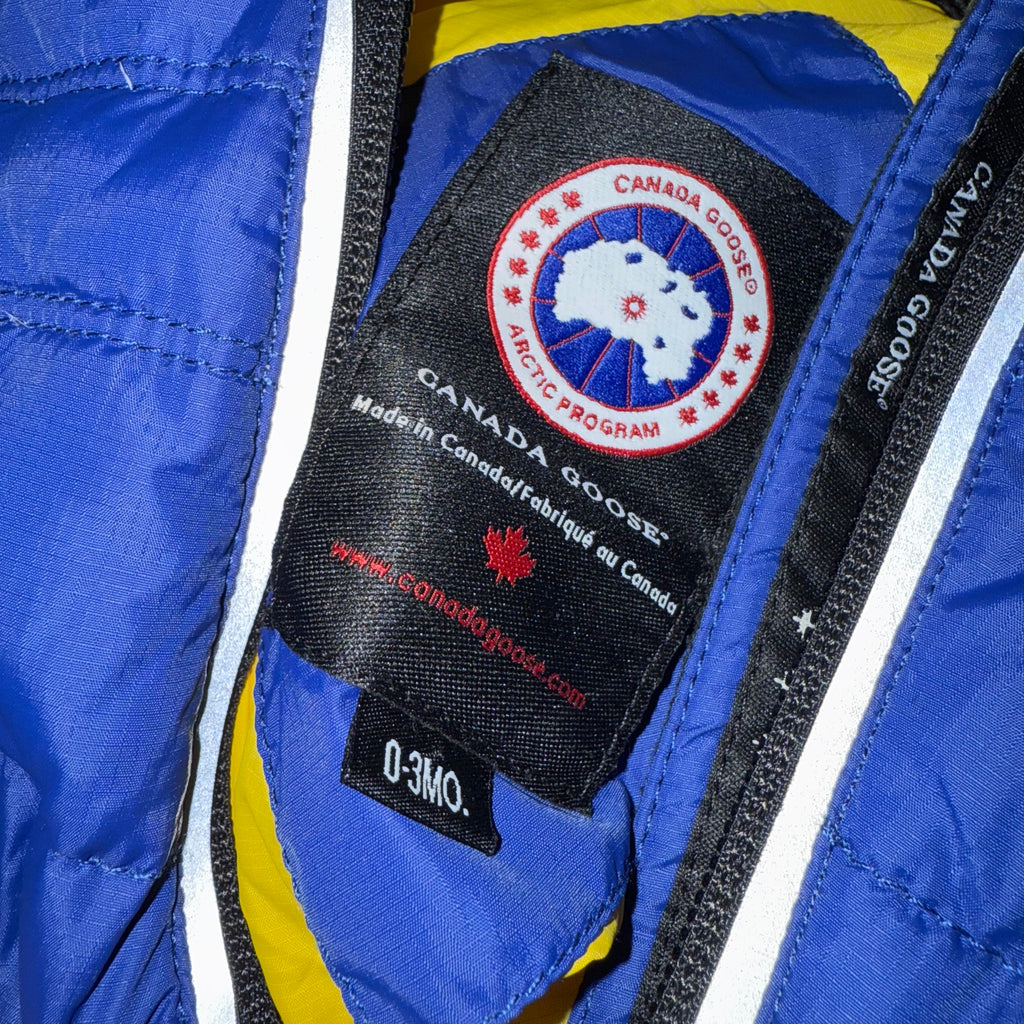 Canada Goose Baby Pup bunting bag 0-3 months down insulated snowsuit