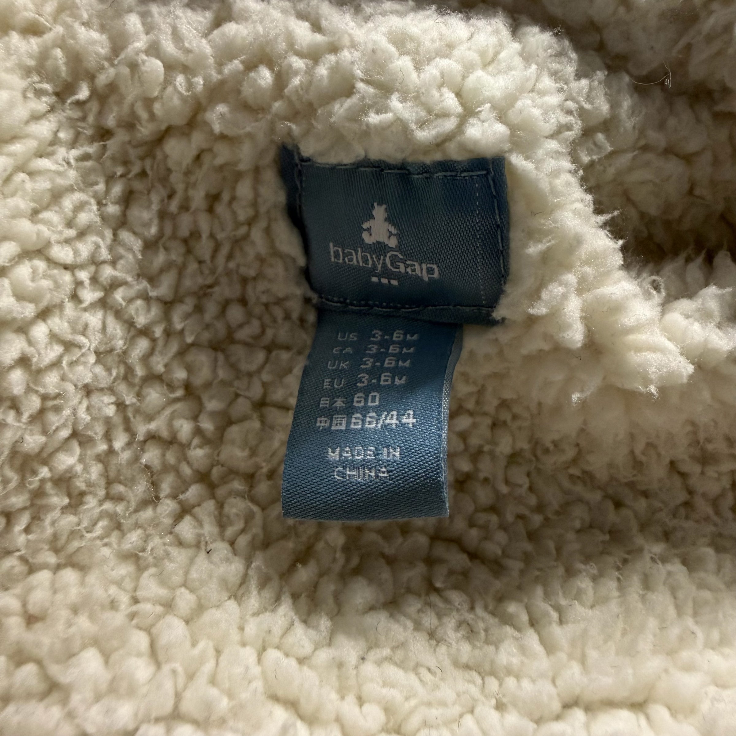 Gap 3-6 Month Hooded Baby Bundler Bear Hooded Sherpa Bunting