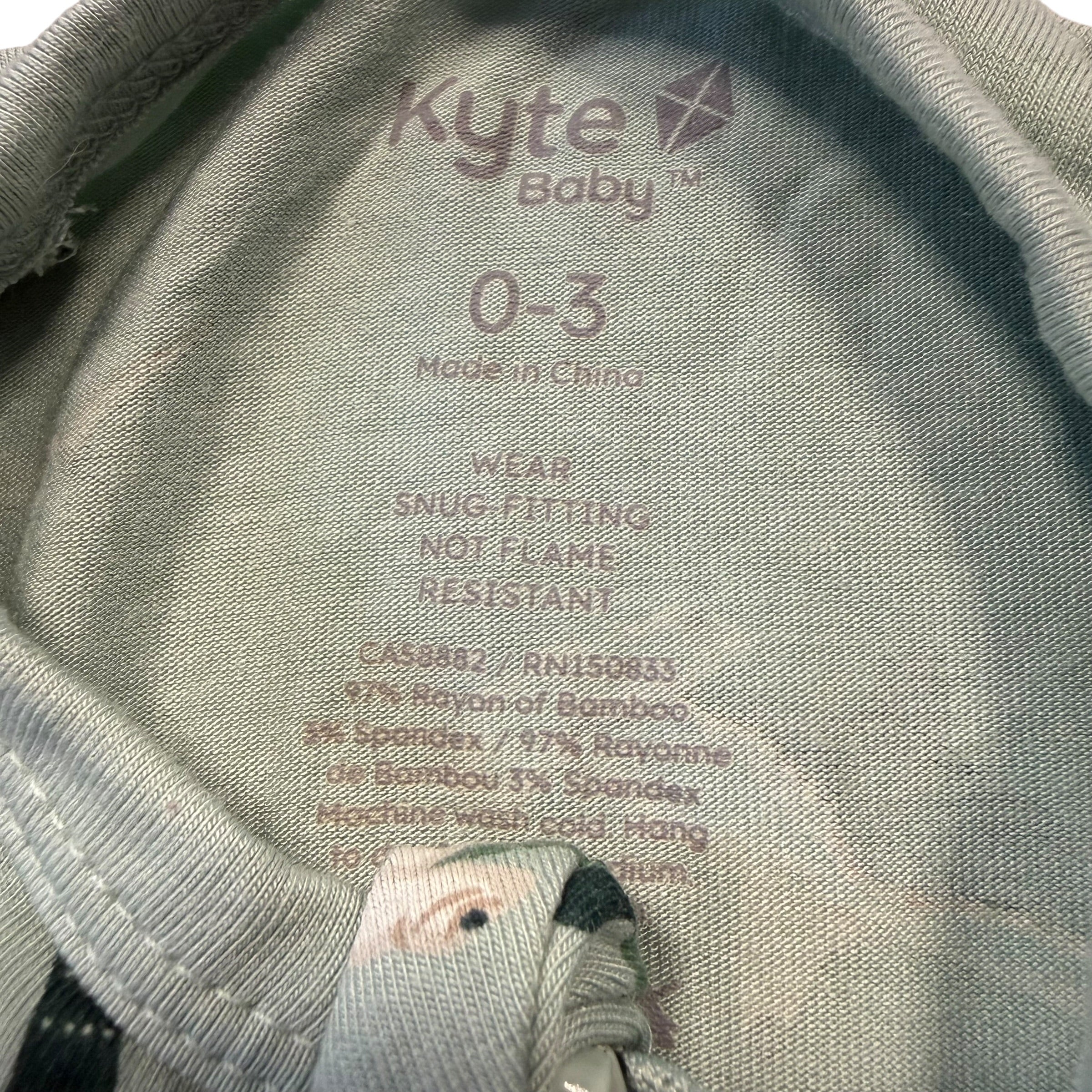 Kyte Baby Printed Zippered Footie – Stream Shark (Size 0-3 Months) - Ready Kids Canada