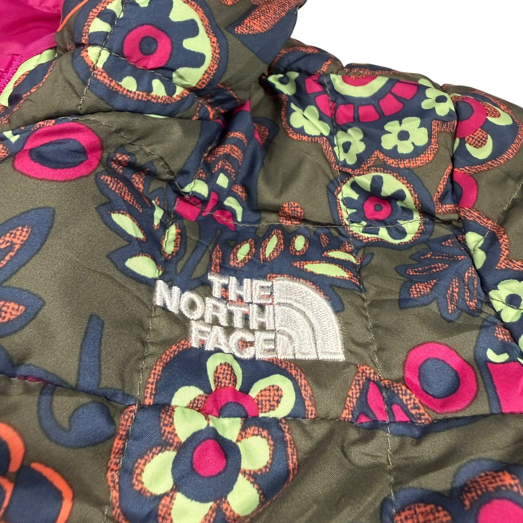The North Face Kids Reversible Perrito Hooded Fall Puffer Jacket Size 5T Thyme TNF Forest Floral Print - Ready Kids Canada