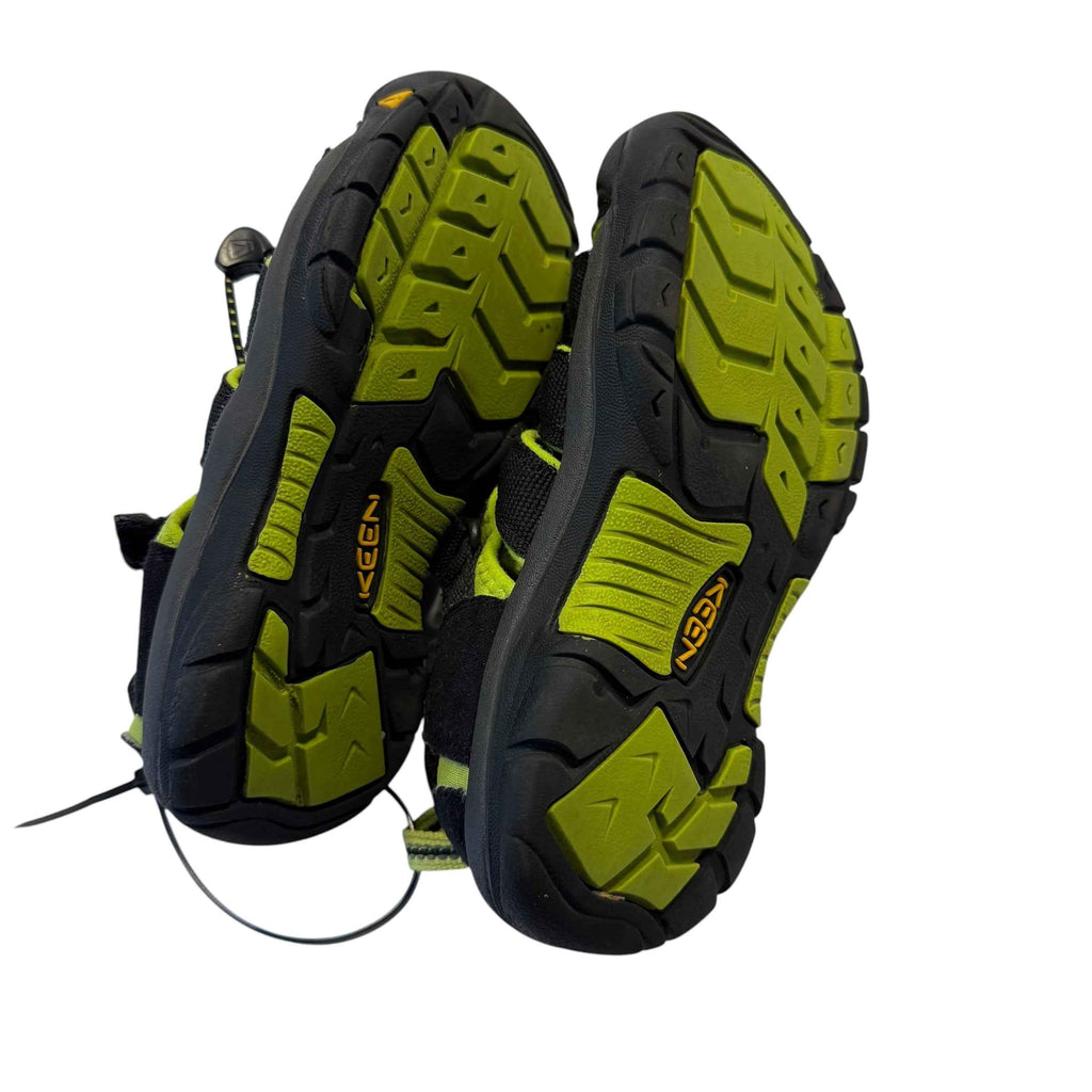 Keen Newport H2 Kids Sandals – Black/Green (Size 1 Big Kid) - Ready Kids Canada