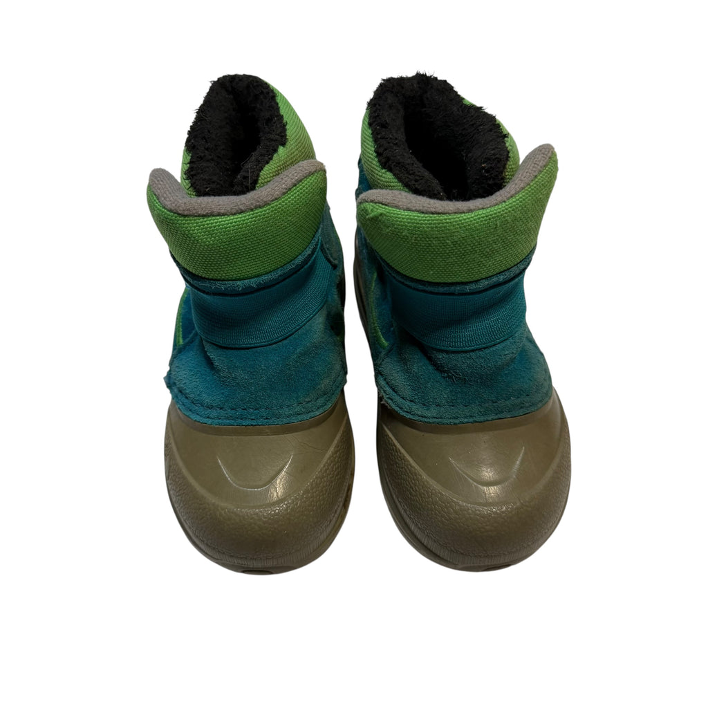 The North Face Toddler Size 7 Boots Winter and Mid Season