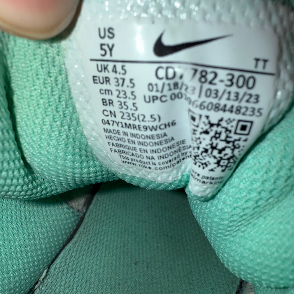 Nike Court Borough Mid 2 GS Emerald Rise size 5 sneakers