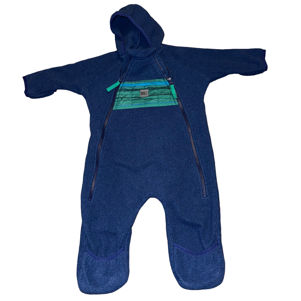 MEC fleece 12 month fireside bunting with fold-over mitts and booties