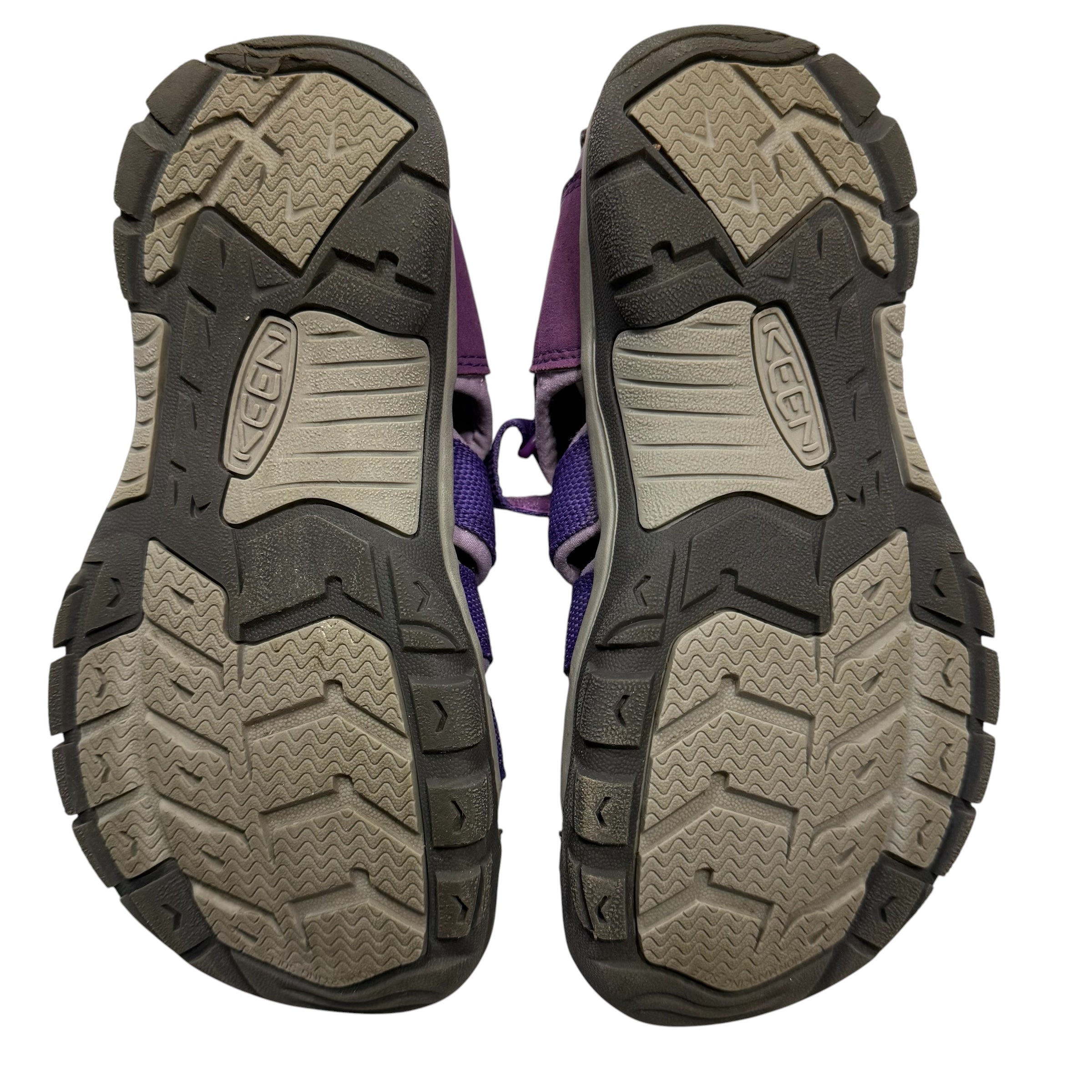 Keen Tillandsia Purple/English Lavender Newport H2 Closed Toe Water Sandals Big Kid Size 4 - Ready Kids Canada