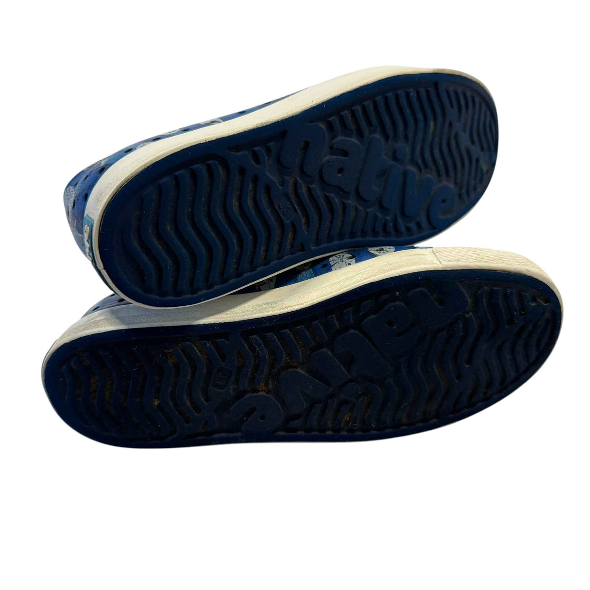 Native Shoes Jefferson – Star Wars Millennium Falcon (Regatta Blue) Big Kid Size 3 - Ready Kids Canada