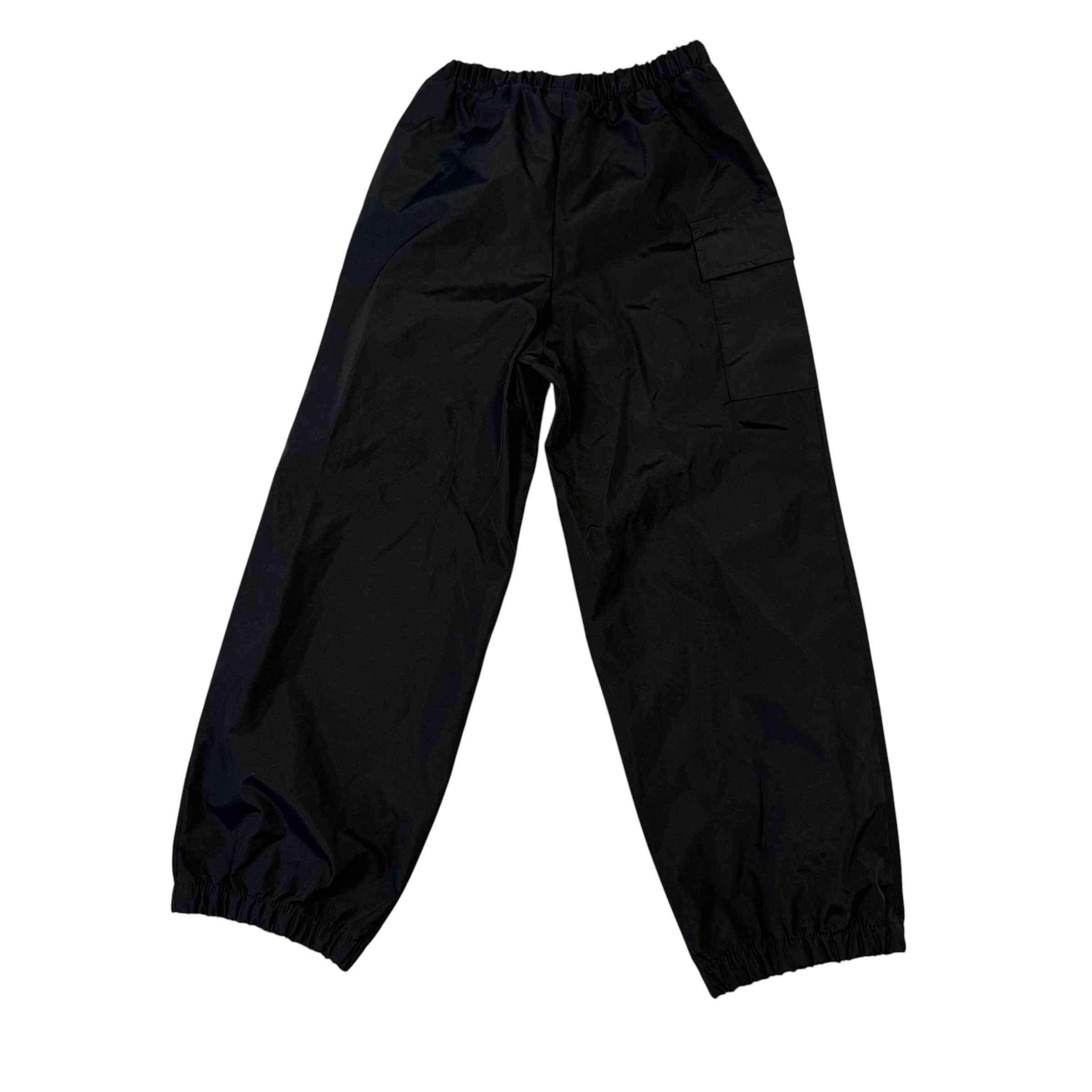 OshKosh B'gosh black windbreaker cargo pants size 5 - Ready Kids Canada