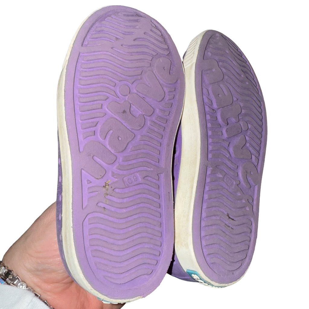 Native Jefferson purple little kid size 9 sandals shoes EVA