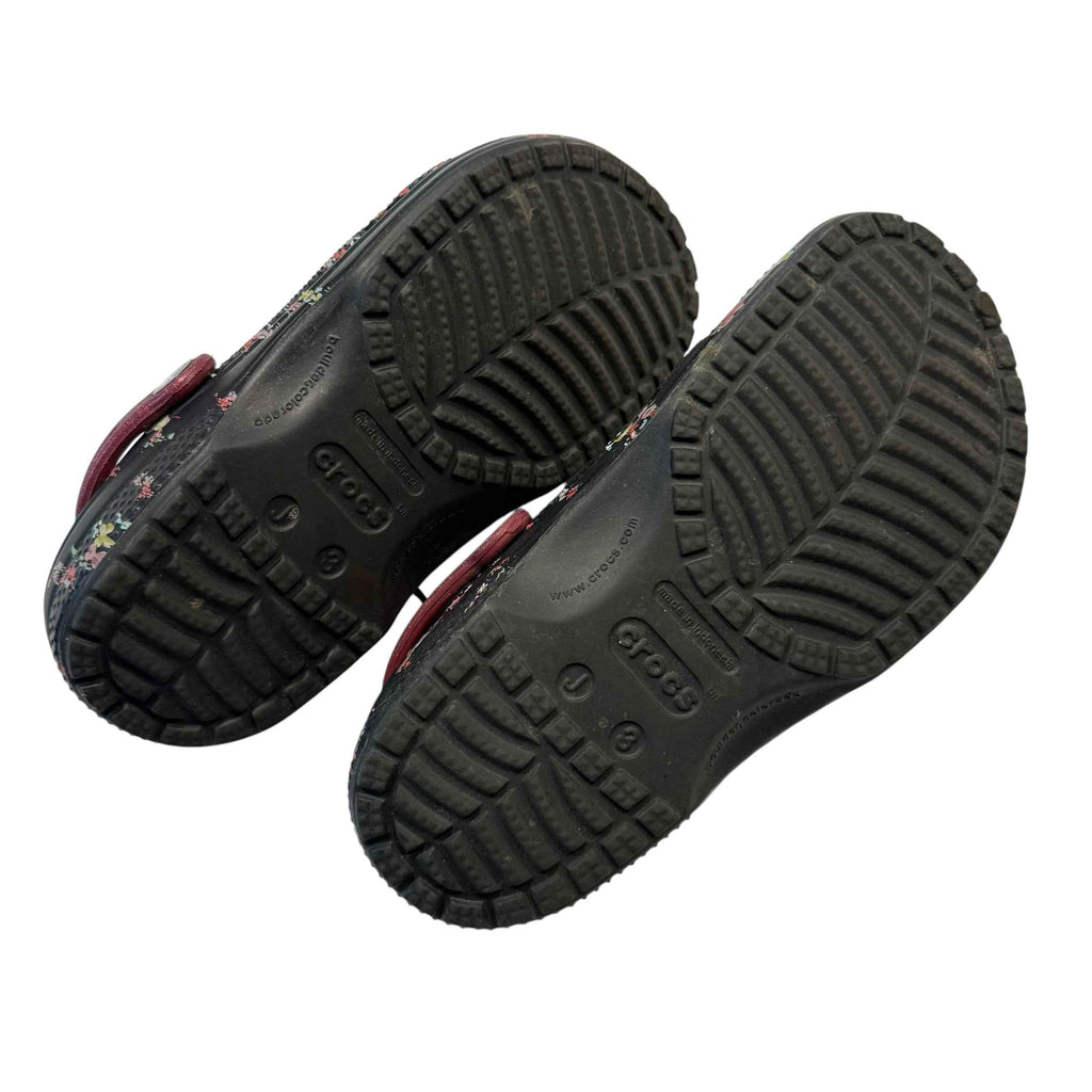 Crocs Kids' Classic Ditsy Floral Waterproof Clogs - Black - Size J3 Big Kid - Ready Kids Canada