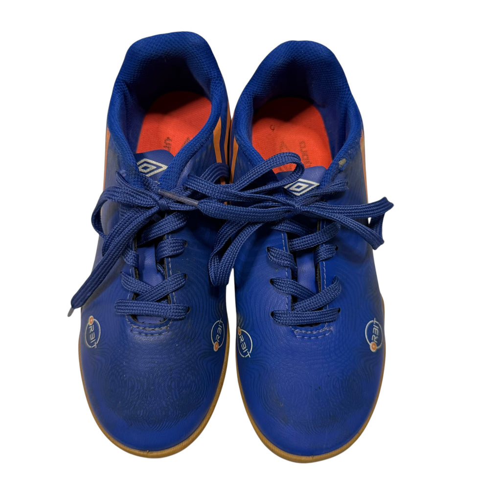 Umbro Orbit Blue Indoor Soccer Shoes Youth 2.5Y - Ready Kids Canada