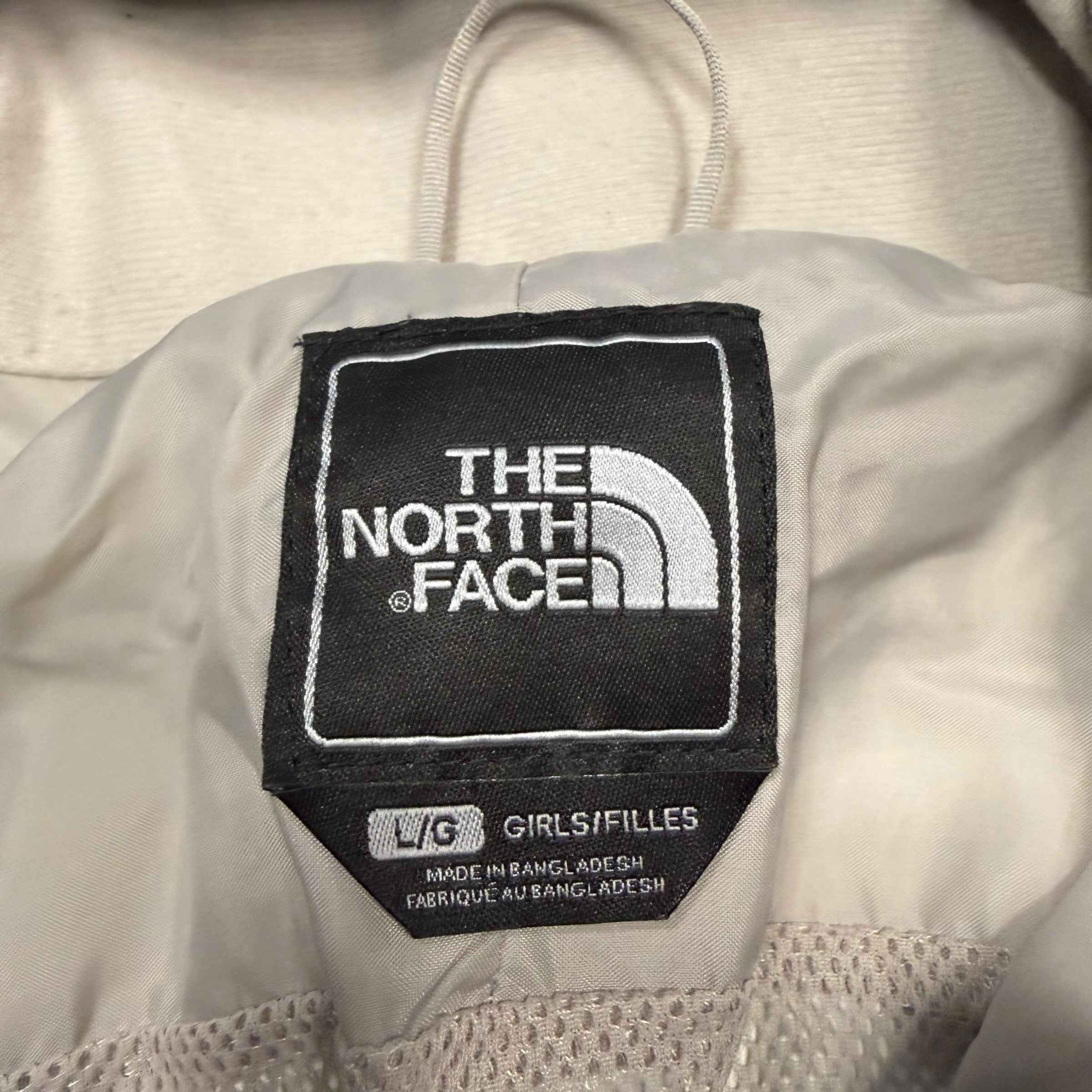 The North Face Girls Large Rain Jacket With Mesh Lining