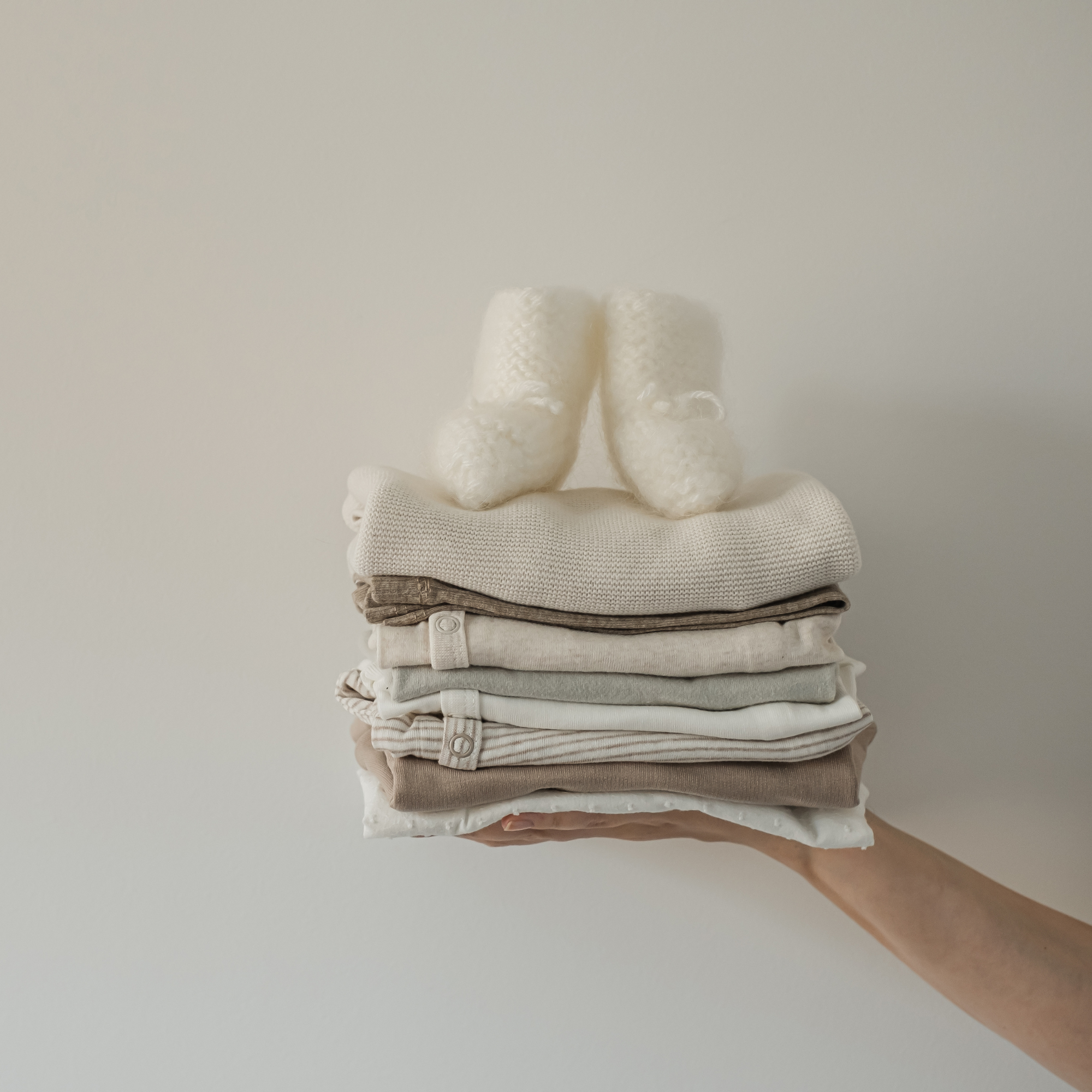 The Heirloom Baby Gift Box New BNWT - Ready Kids Canada